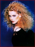 claudia-schiffer_12.jpg - 227 KB
