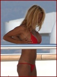 pamela-anderson-topless_15.jpg - 112 KB