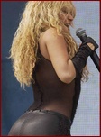 shakira_11.jpg - 135 KB