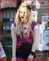 avril-lavigne_06.jpg - 271 KB