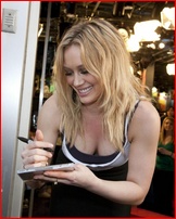 hilary-duff_05.jpg - 209 KB