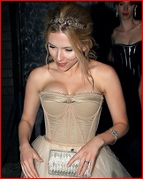 scarlett-johansson_06.jpg - 235 KB