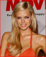 sophie-monk_16.jpg - 161 KB