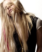 avril-lavigne_06.jpg - 182 KB