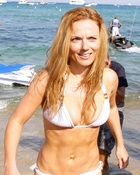 geri-halliwell_08.jpg - 160 KB