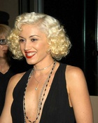 gwen-stefani_10.jpg - 104 KB