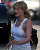 hilary-duff_14.jpg - 103 KB