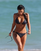 kim-kardashian_03.jpg - 90 KB