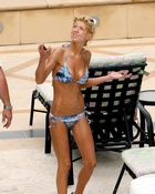 tara-reid_04.jpg - 117 KB