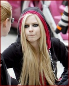 avril-lavigne_04.jpg - 147 KB