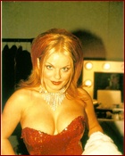 geri-halliwell_15.jpg - 172 KB