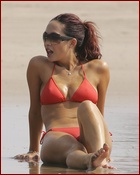 myleene-klass_08.jpg - 107 KB