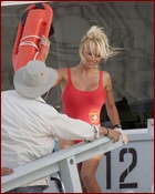 pamela-anderson_03.jpg - 113 KB