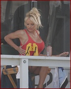 pamela-anderson_04.jpg - 135 KB