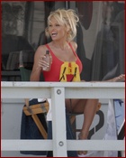 pamela-anderson_09.jpg - 129 KB