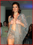 adrianne-curry_13.jpg - 112 KB