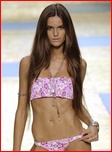 izabel-goulart_08.jpg - 110 KB