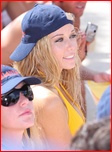 kendra-wilkinson_03.jpg - 97 KB