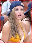 kendra-wilkinson_04.jpg - 121 KB