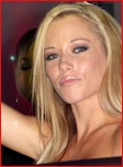 kendra-wilkinson_11.jpg - 142 KB