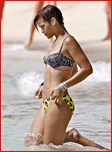 rihanna_02.jpg - 110 KB