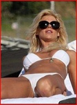 victoria-silvstedt_12.jpg - 82 KB