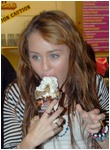 miley-cyrus_12.jpg - 148 KB