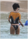 rihanna_16.jpg - 89 KB