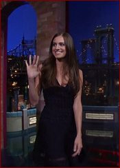 Allison Williams Nude Pictures