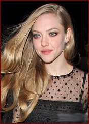 Amanda Seyfried Nude Pictures