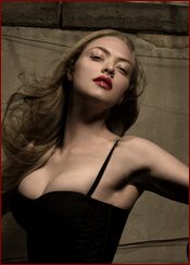 Amanda Seyfried Nude Pictures