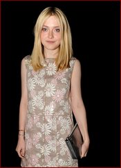 Dakota Fanning Nude Pictures