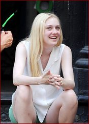 Dakota Fanning Nude Pictures