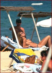 Elle Macpherson Nude Pictures