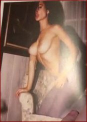 Emily Ratajkowski Nude Pictures