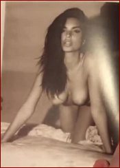 Emily Ratajkowski Nude Pictures