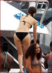 Emmy Rossum Nude Pictures