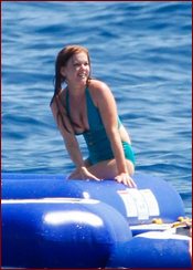 Isla Fisher Nude Pictures