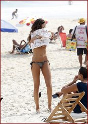 Izabel Goulart Nude Pictures