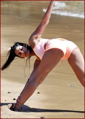 Jasmin Walia Nude Pictures