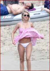 Julianne Hough Nude Pictures