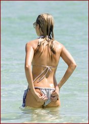 Katrina Bowden Nude Pictures