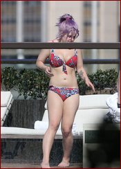 Kelly Osbourne Nude Pictures