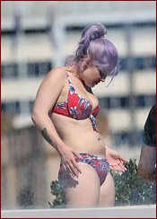 Kelly Osbourne Nude Pictures