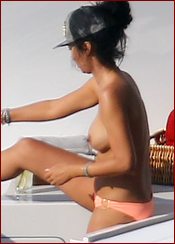 Kimora Lee Simmons Nude Pictures