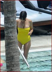 Kourtney Kardashian Nude Pictures