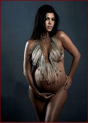 Kourtney Kardashian Nude Pictures