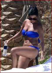 Kourtney Kardashian Nude Pictures