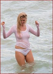 Lara Stone Nude Pictures