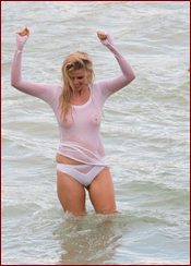 Lara Stone Nude Pictures